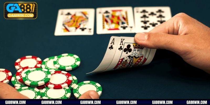 Xì Dách là game bài có cách chơi đơn giản và mỗi ván bài diễn ra rất nhanh